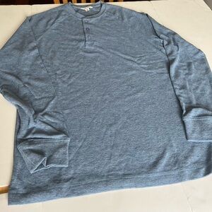 NWOT Men's Blue Long Sleeve Henley Shirt